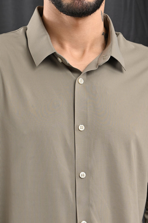 Stitchless Textured Stripe Shirt In Greige