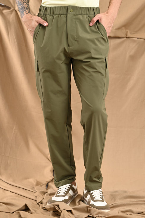 Utility Cargo In Carbon Black
